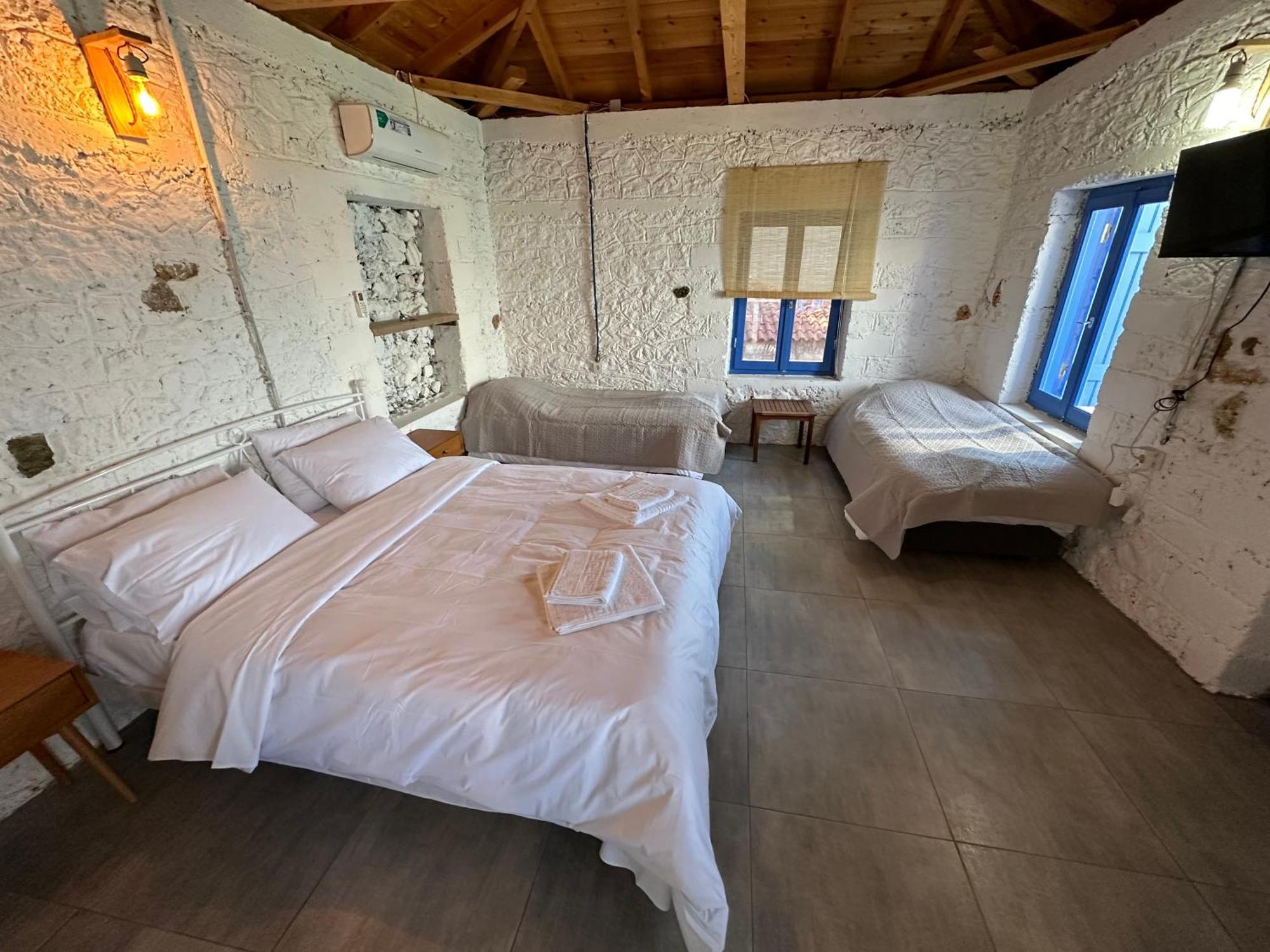 Ferienwohnung Rocksecret Edge Kalamata Exterior foto