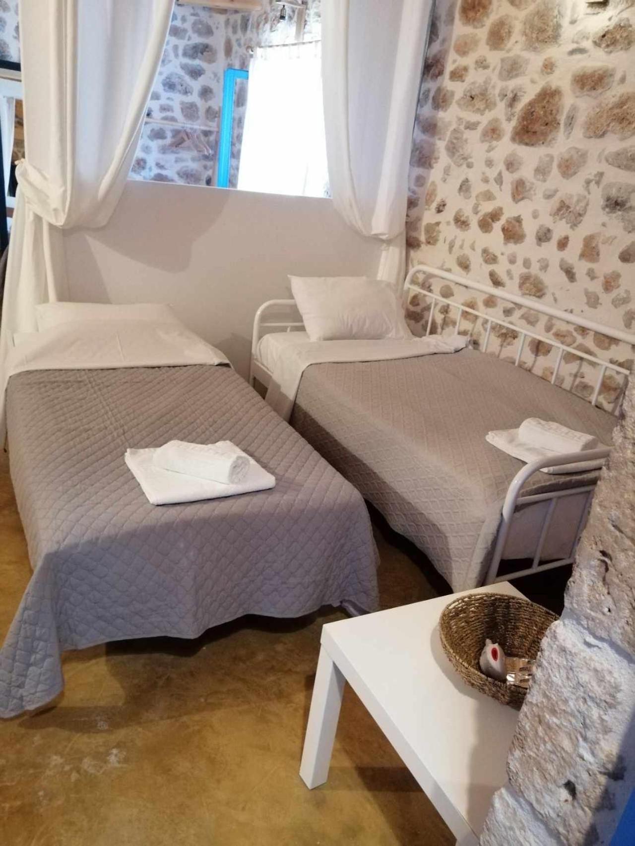 Ferienwohnung Rocksecret Edge Kalamata Exterior foto