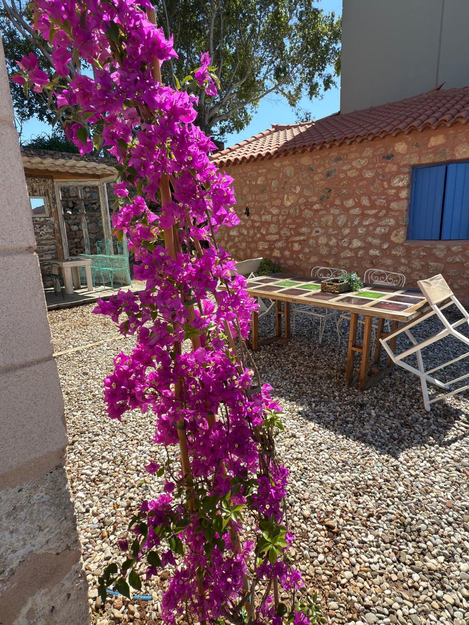 Ferienwohnung Rocksecret Edge Kalamata Exterior foto